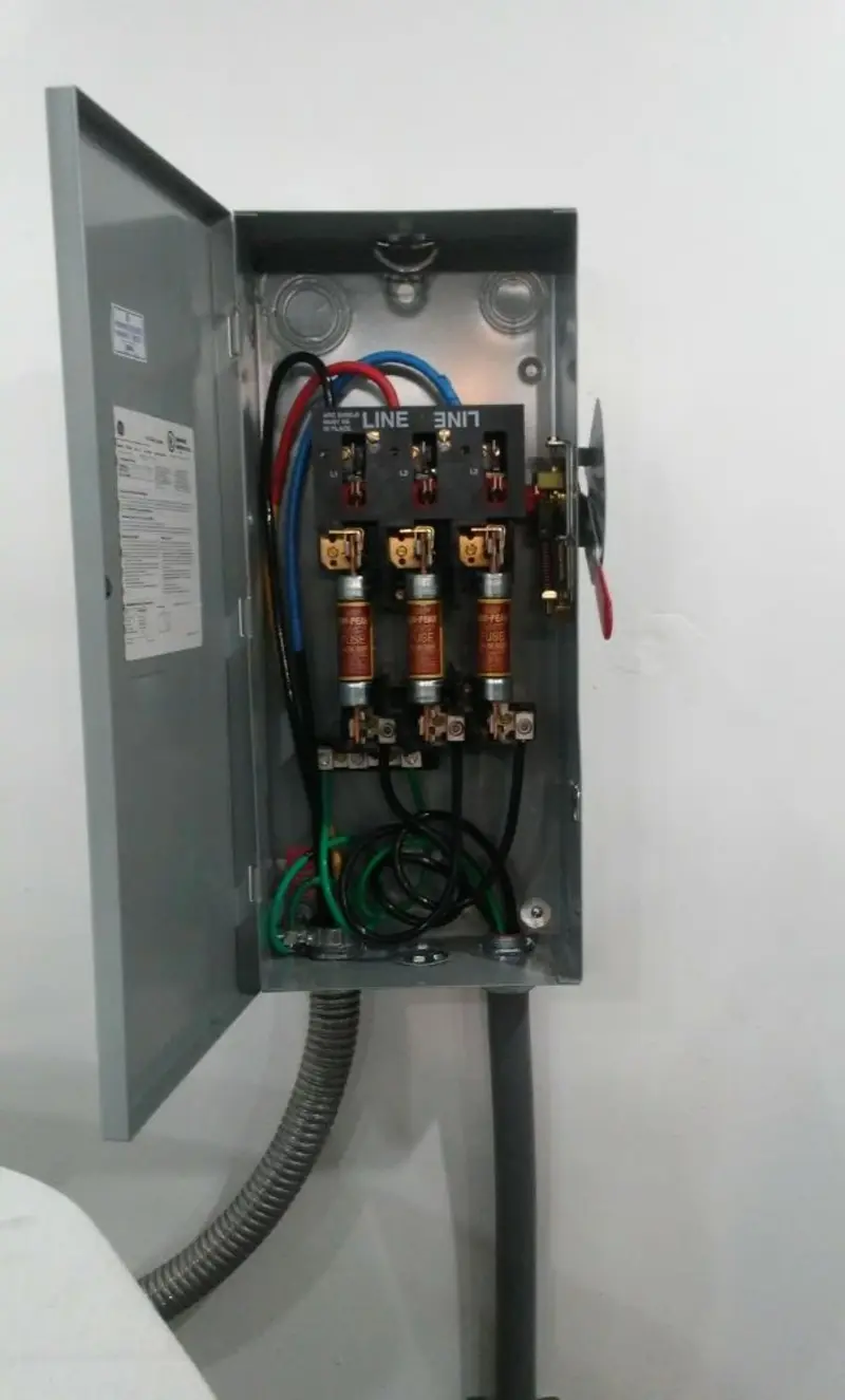 Three-phase disconnect switch installed for Smoke Detector Installation in Archer Lodge